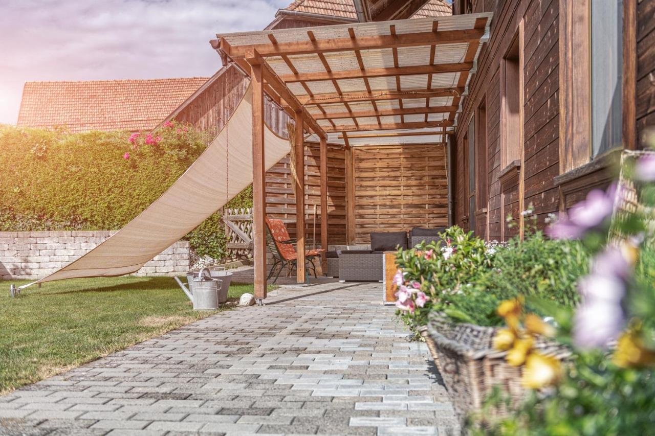 Bnb Deheimelig Huttwil Exterior foto